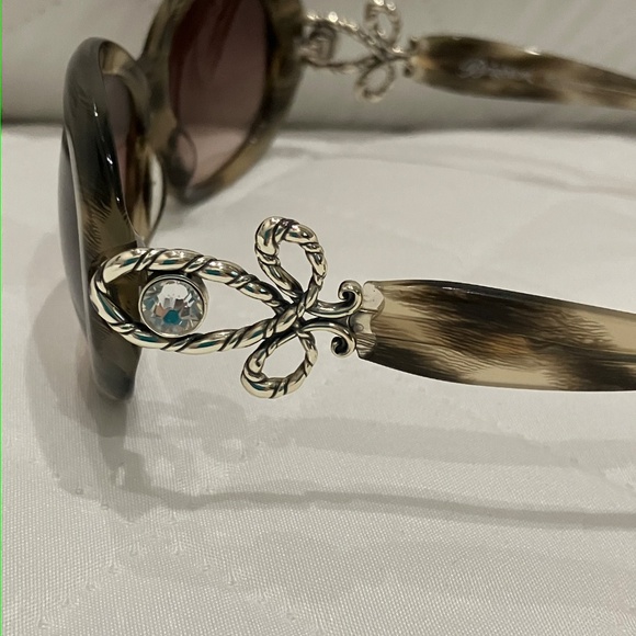 BRIGHTON McKinney Tortoise Shell Sunglasses w/Swarovski Crystals main image 8